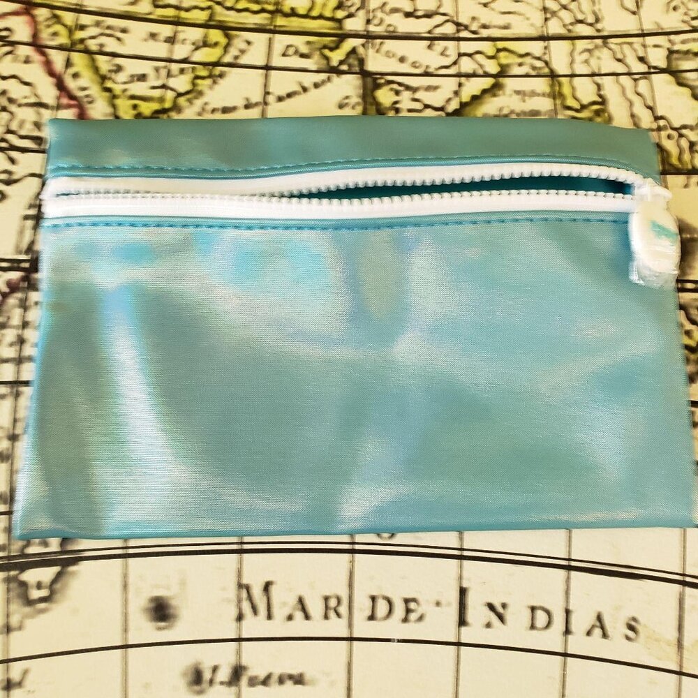 5 Pack IPSY Shimmery Aqua Make-up Bag